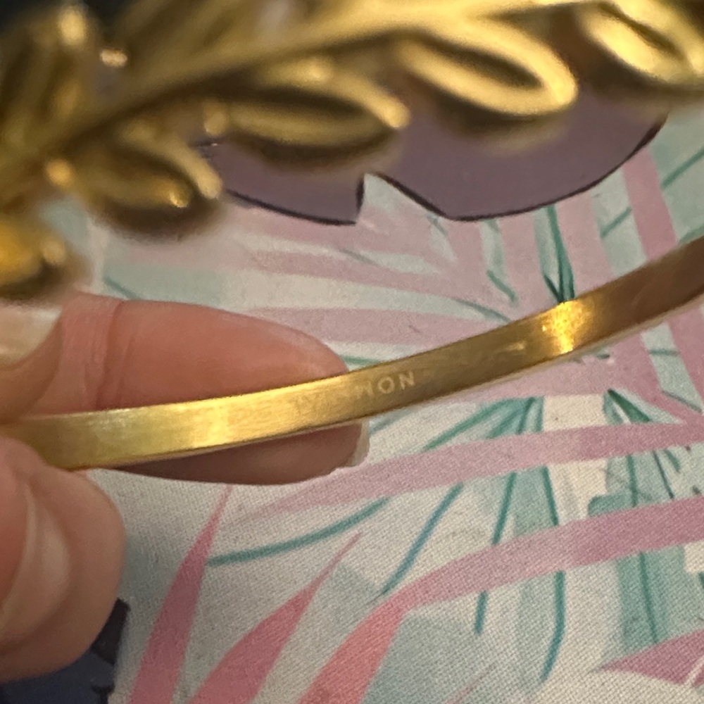 Palestine Olive Layering Bangle - Picture 4 of 7